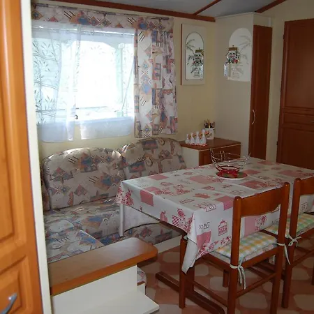 Mobilehome Familial Pres De Royan 营地 圣乔治德蒂